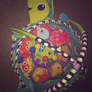 Baby ball pin with balls